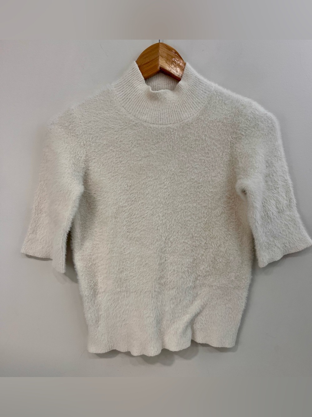 Bailey 44 White Eyelash Sweater XS